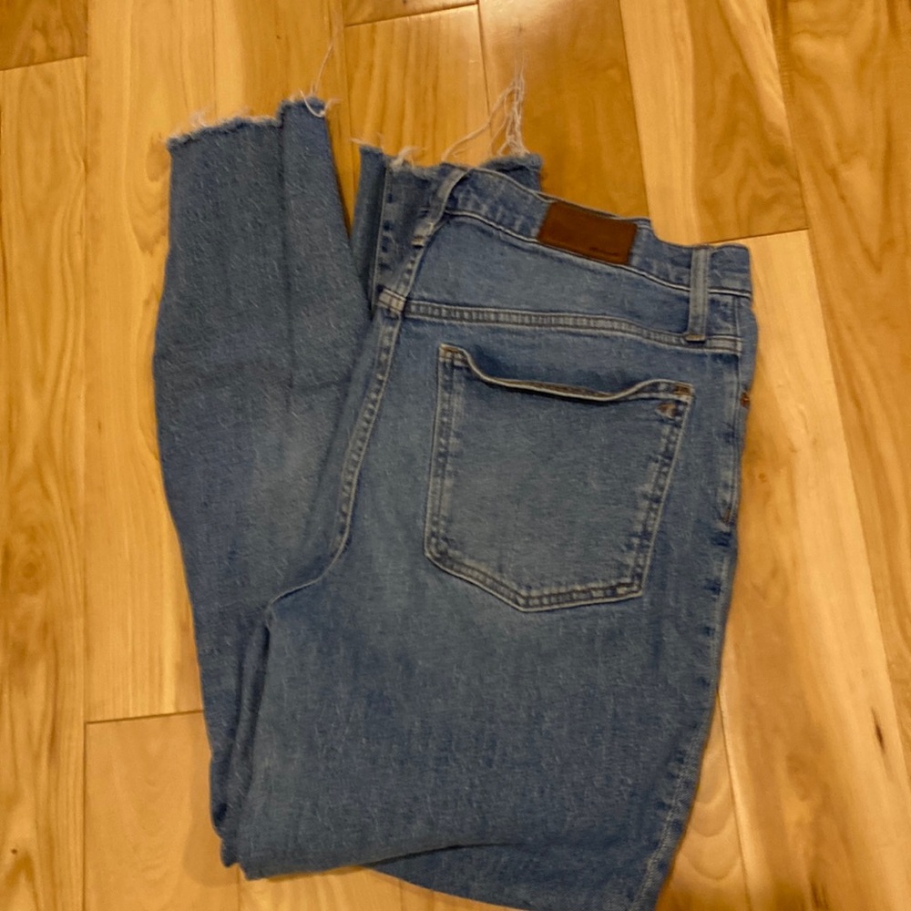 Madewell perfect vintage straight jean in Ainsley wash. Like new!